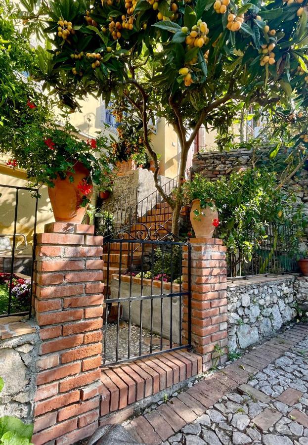 Charme House Taormina Villa Exterior photo
